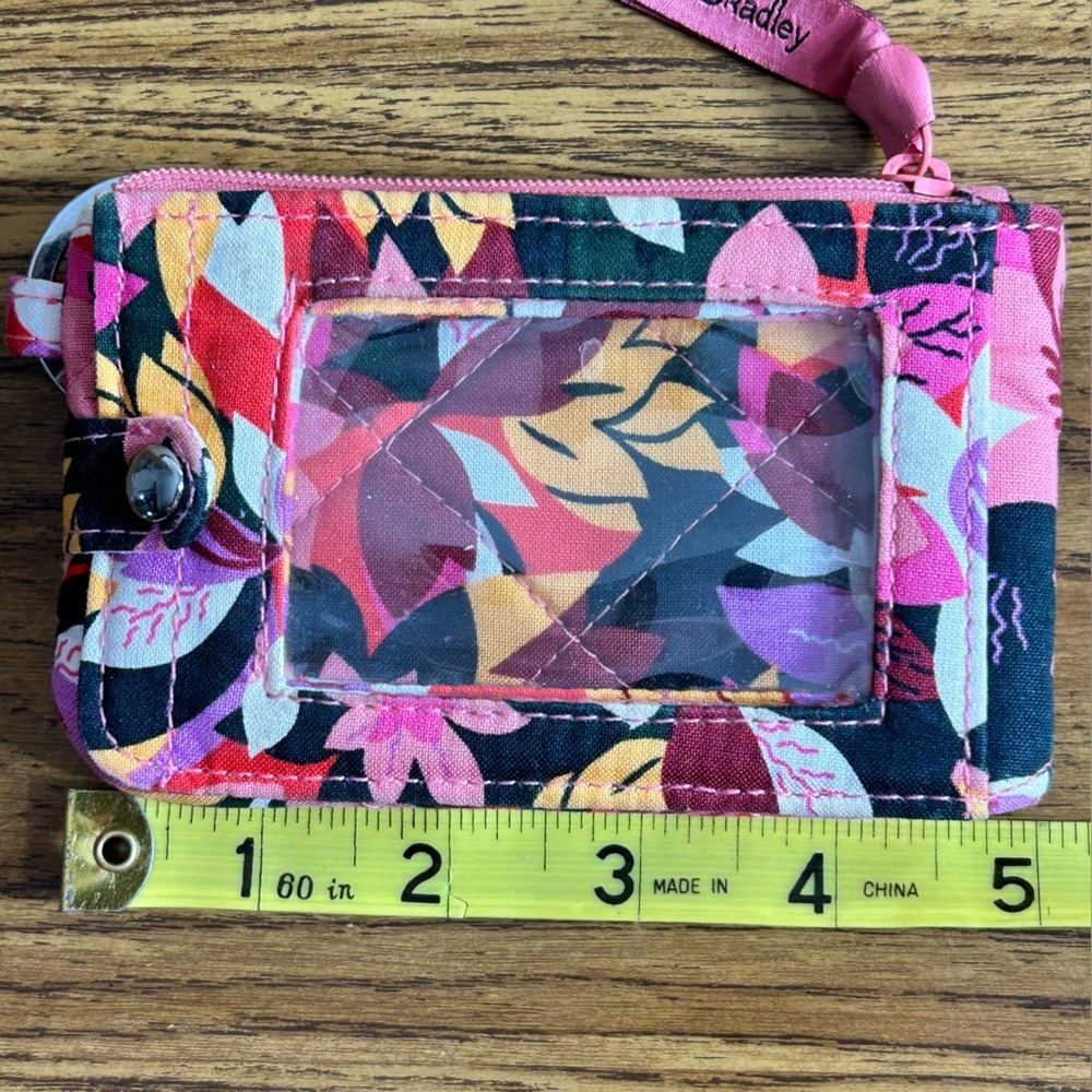 Vera Bradley Cloth Multicolor Floral ID Wallet with Keyring - Picture 8 of 9
